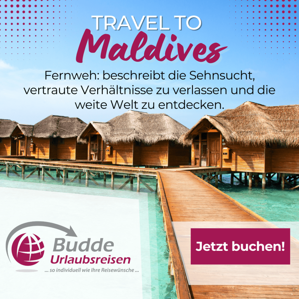 Überwasser-Bungalows auf den Malediven bei strahlend blauem Himmel - buchbar bei Budde Urlaubsreisen