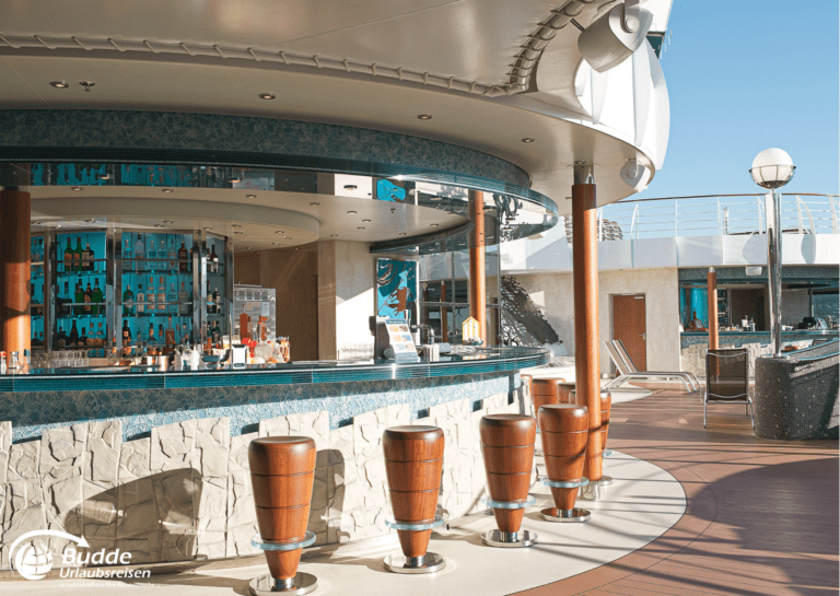 Außenbar auf der MSC Divina