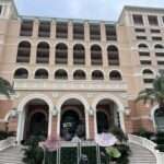 Luxus pur: Hotel in Monte Carlo mit eleganter Fassade – Monte Carlo erleben
