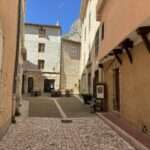 Moustiers Sainte Marie – ruhige Gassen im Sonnenlicht, Ferienhaus Nizza