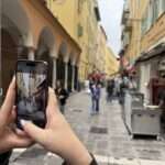 Malerische Gassen der Altstadt von Nizza fotografieren – Nizza Altstadt entdecken mit Budde Urlaubsreisen.