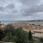 Panorama von Nizzas Altstadt und Küste – Tagesausflug nach Nizza