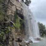 Wasserfall auf dem Colline du Château in Nizza – Tagesausflug nach Nizza