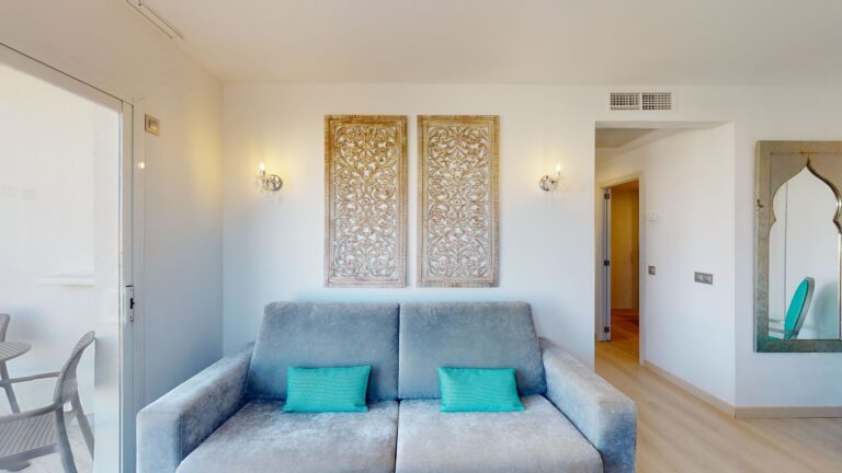 Cala Millor Garden Mallorca Suite mit moderner Einrichtung, Luxusurlaub und Langzeiturlaub bei Budde Urlaubsreisen buchbar