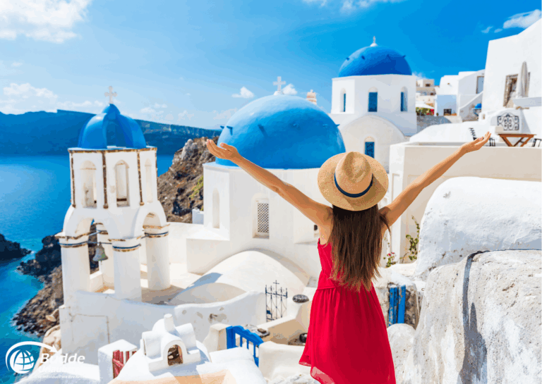 rau genießt Santorini als perfektes Ziel für Adults only Hotels Griechenland.