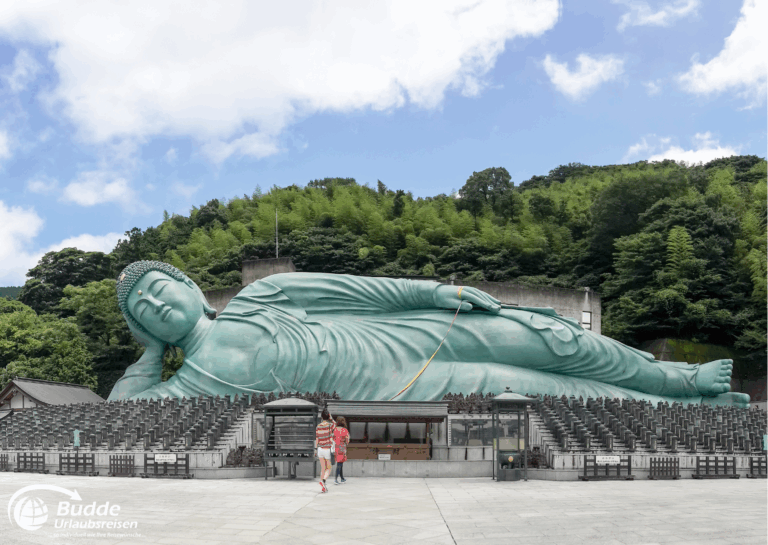 Japan Reiseroute – Liegender Buddha in Kagoshima