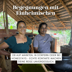 Zwei Frauen stehen in einer Küche mit Töpfen und traditionellem Kochgeschirr in Sri Lanka. - Sri Lanka Rundreise buchen
