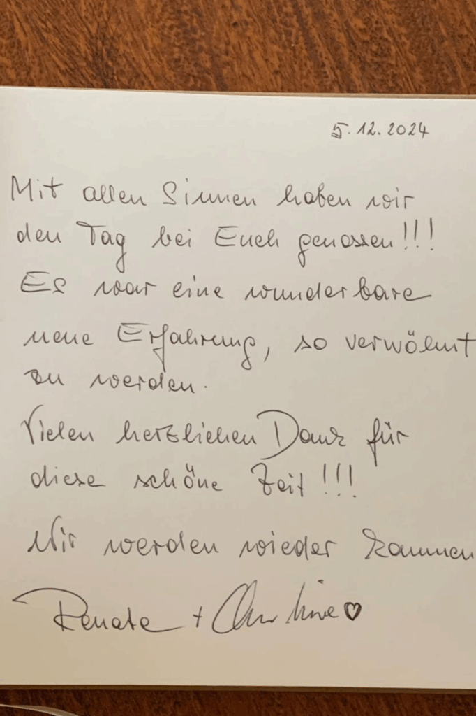 Handgeschriebene Notiz mit Dankesworten und persönlichen Erfahrungen von Gästen. - buchbar im Reisebüro Budde Urlaubseisen